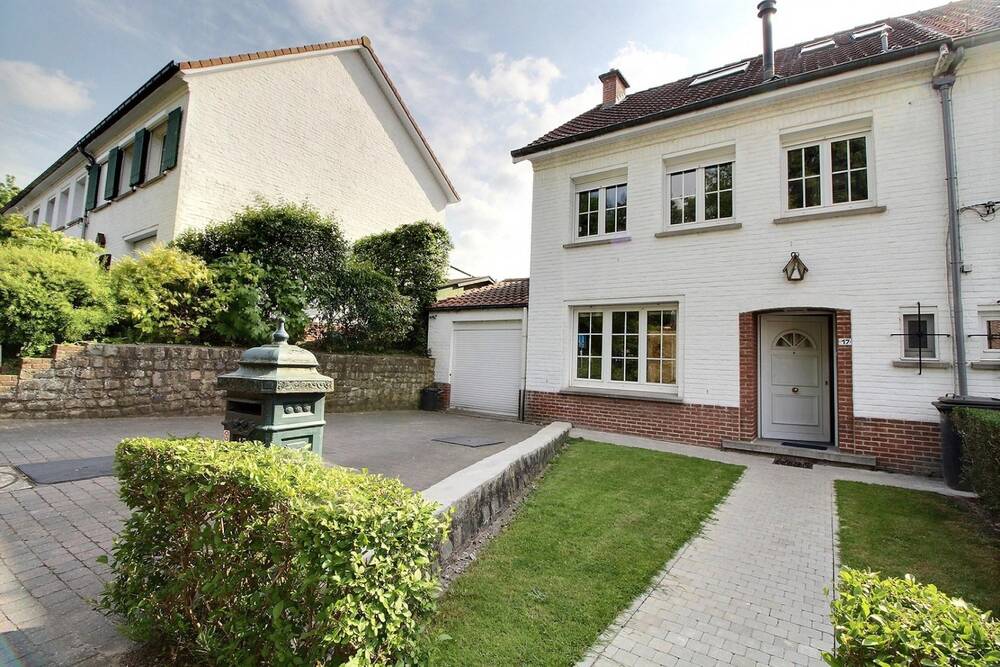 Maison à louer à Wezembeek-Oppem 1970 2150.00€ 4 chambres 160.00m² - Annonce 572679