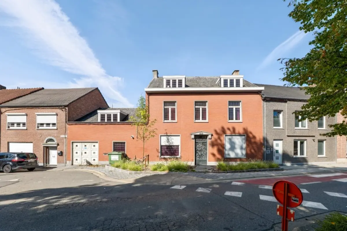 Huis te  koop in Zoutleeuw 3440 175000.00€ 4 slaapkamers 355.00m² - Zoekertje 573380