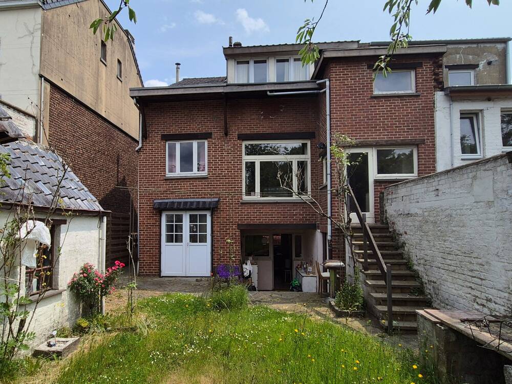 Huis te  koop in Rixensart 1330 370000.00€ 4 slaapkamers 240.00m² - Zoekertje 573659