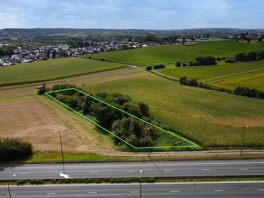 Terrain à vendre à Halle 1500 25000.00€ chambres m² - Annonce 573941