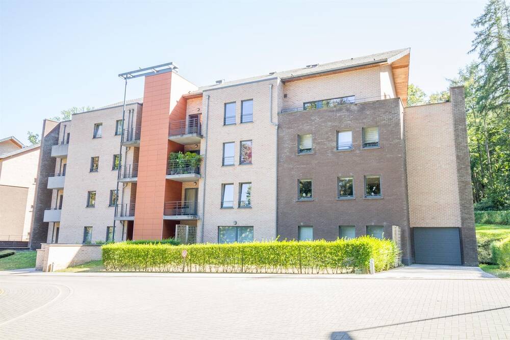 Appartement te in Court-Saint-Etienne 1490 825.00€ 1 slaapkamers 54.00m² - Zoekertje 574105