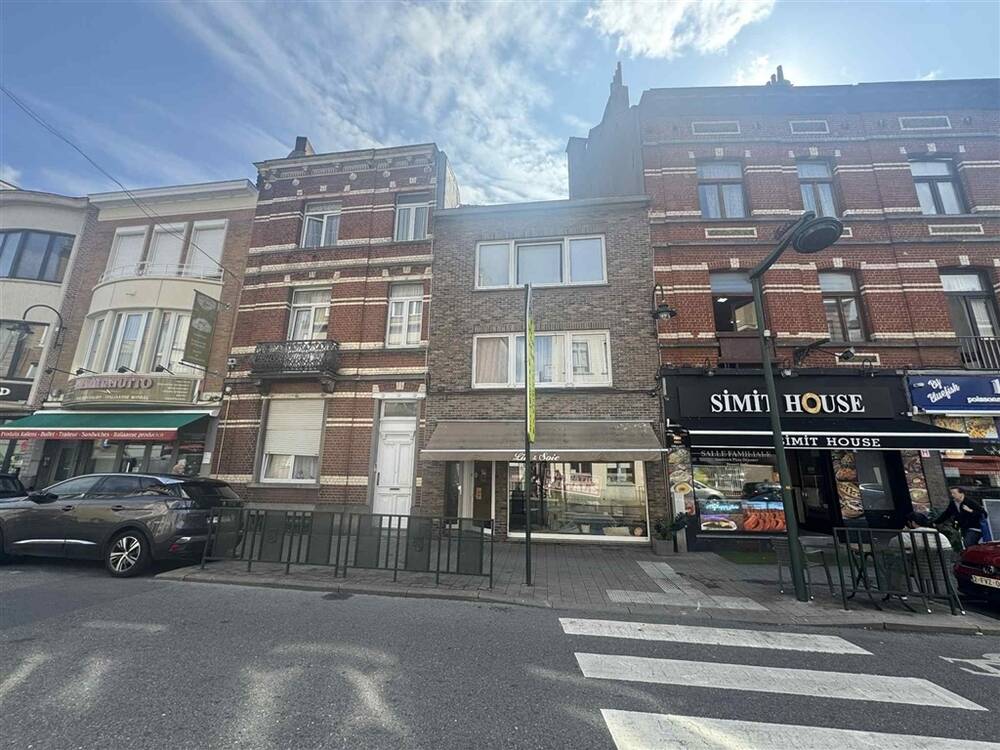 Handelszaak te in Laken 1020 1950.00€ slaapkamers 90.00m² - Zoekertje 573385