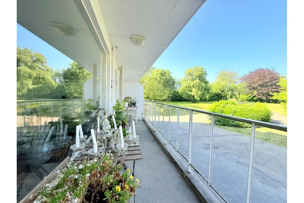 Appartement à vendre à Rhode-Saint-Genese 1640 285000.00€ 2 chambres 75.00m² - Annonce 575321