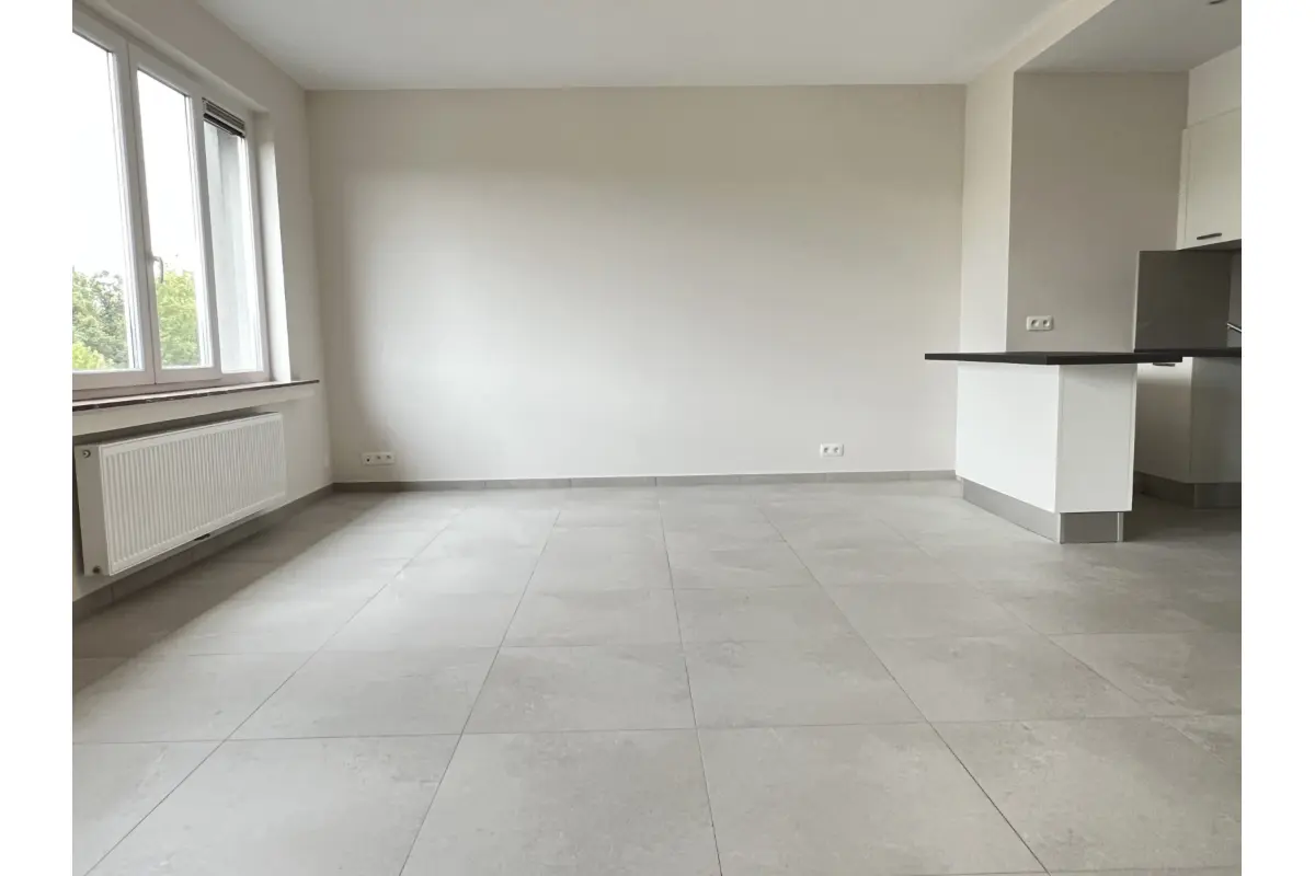 Appartement à  à Molenbeek-Saint-Jean 1080 1300.00€ 2 chambres 75.00m² - Annonce 575117