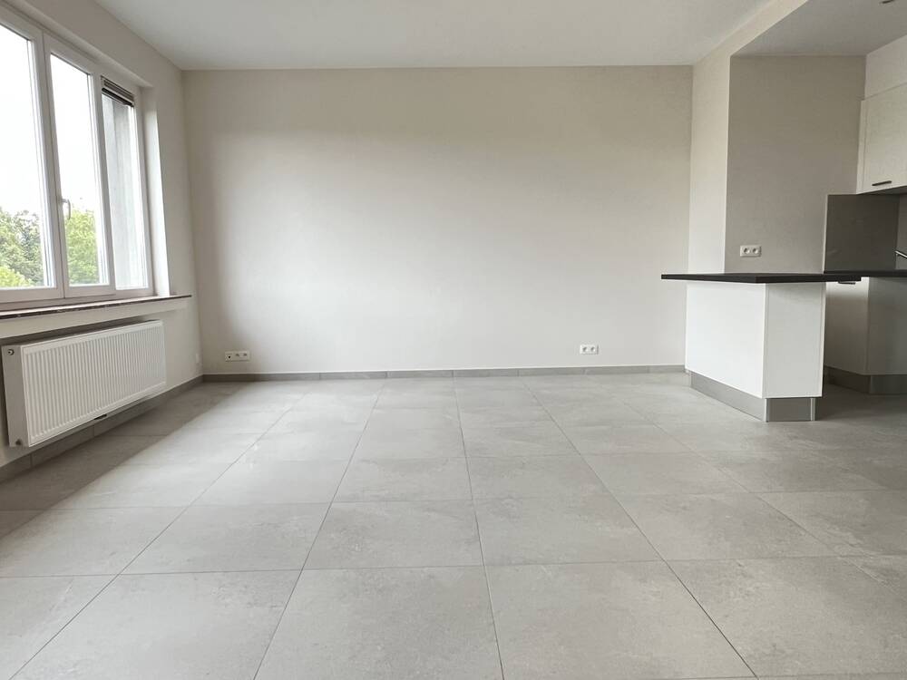 Appartement à  à Molenbeek-Saint-Jean 1080 1300.00€ 2 chambres 75.00m² - Annonce 575117