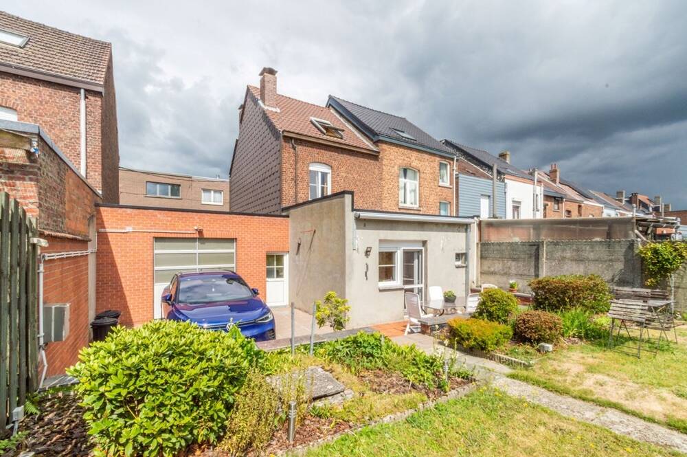 Huis te koop in Hal 1500 349000.00€ 3 slaapkamers 146.00m² - Zoekertje 574911