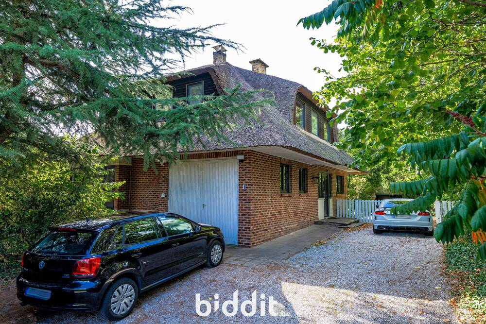 Huis te  koop in Eigenbrakel 1420 320000.00€ 4 slaapkamers m² - Zoekertje 574868