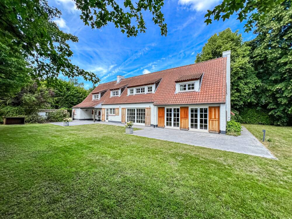 Maison à louer à Lasne 1380 2950.00€ 4 chambres 275.00m² - Annonce 574567