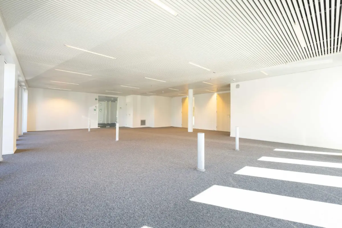 Commerce à louer à Zaventem 1930 2135.00€  chambres 183.00m² - Annonce 574756