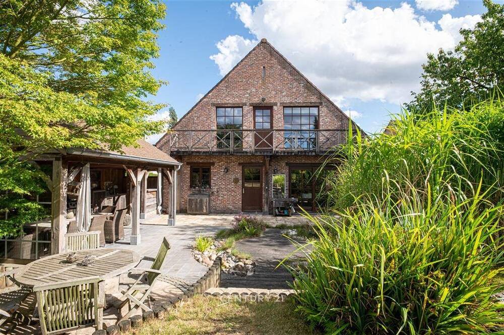Huis te koop in Roosdaal 1760 538000.00€ 4 slaapkamers 230.00m² - Zoekertje 575057