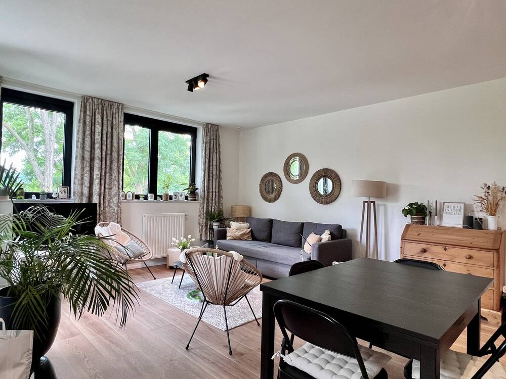 Appartement te in Dave 5100 1075.00€ 3 slaapkamers 103.00m² - Zoekertje 574658