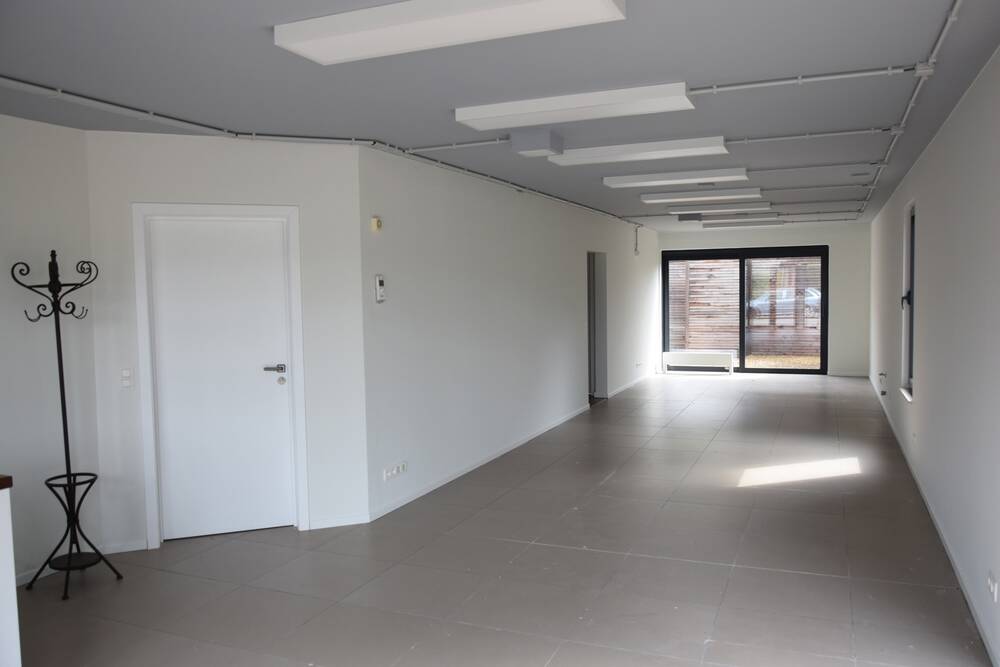Commerce à louer à Oud-Heverlee 3050 950.00€  chambres 85.00m² - Annonce 575919