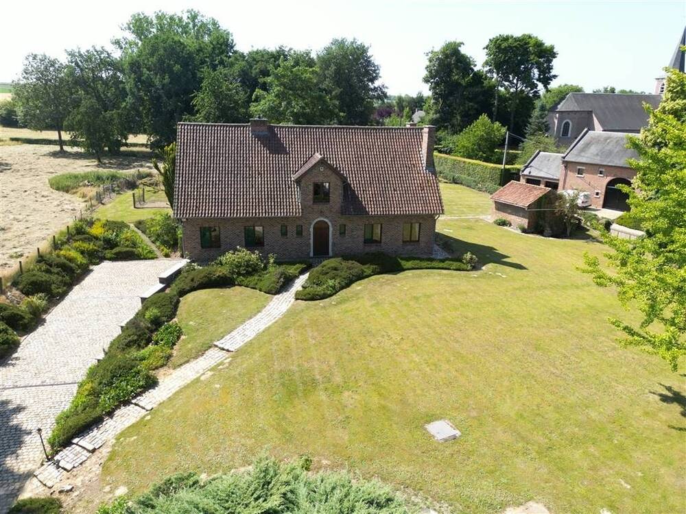 Maison à vendre à Huppaye 1367 635000.00€ 4 chambres 300.00m² - Annonce 576333