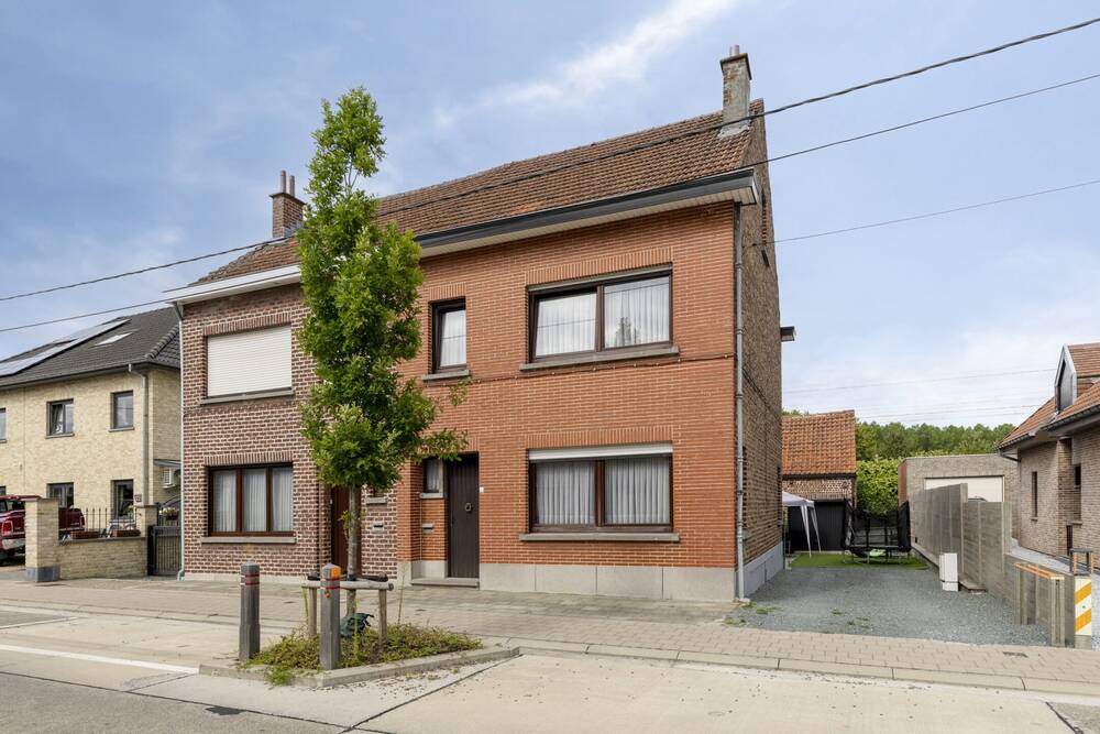 Huis te  koop in Ternat 1740 295000.00€ 3 slaapkamers 210.00m² - Zoekertje 575918