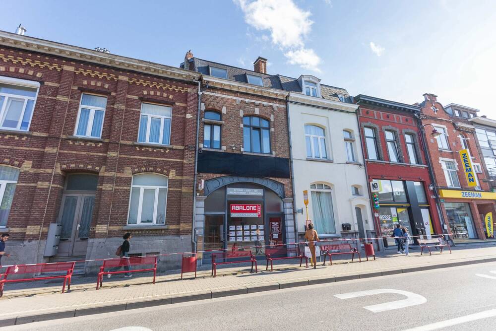 Handelszaak te  huur in Waver 1300 1400.00€  slaapkamers 90.00m² - Zoekertje 575928