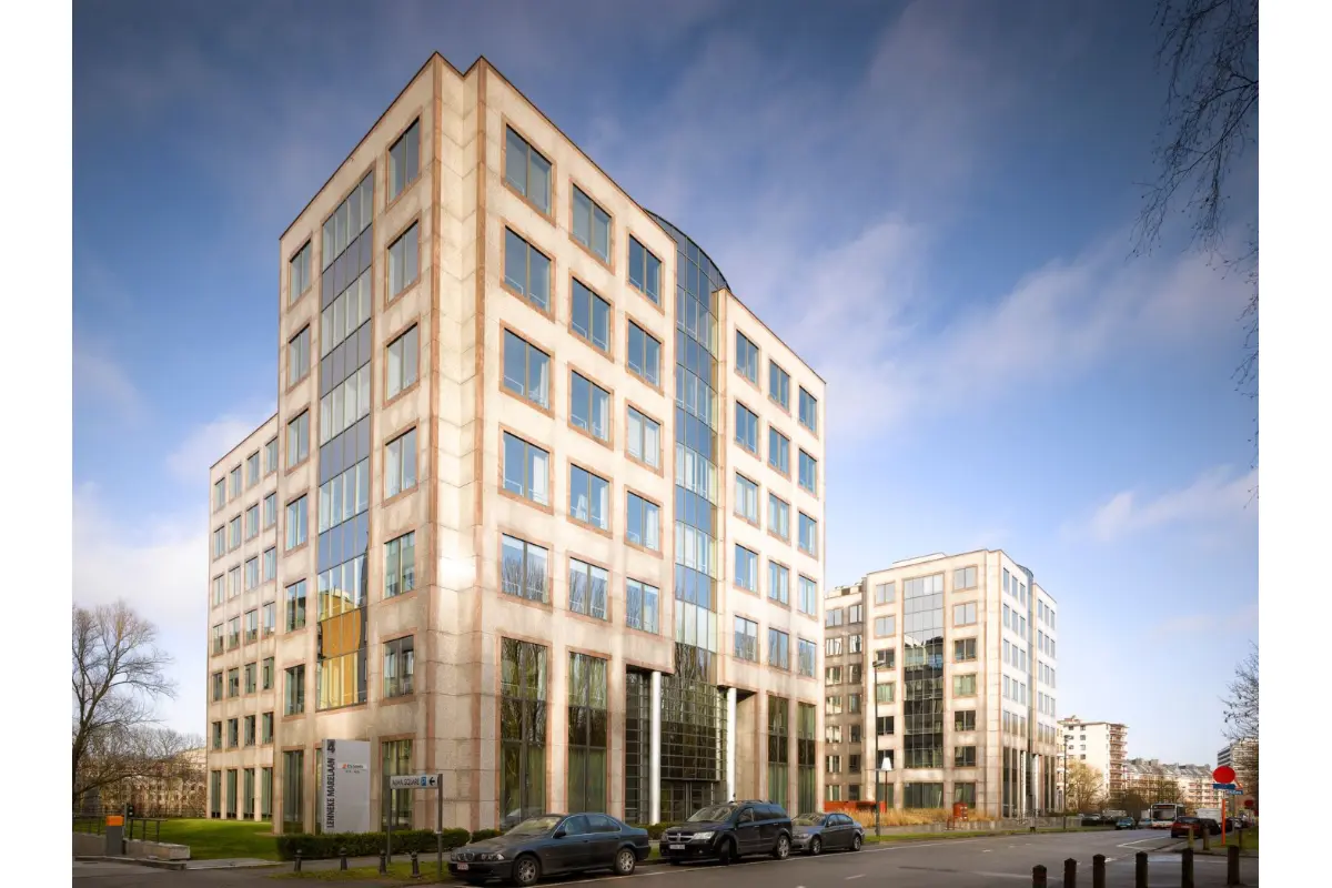 Commerce à louer à Sint-Stevens-Woluwe 1932 25875.00€  chambres 2300.00m² - Annonce 575535