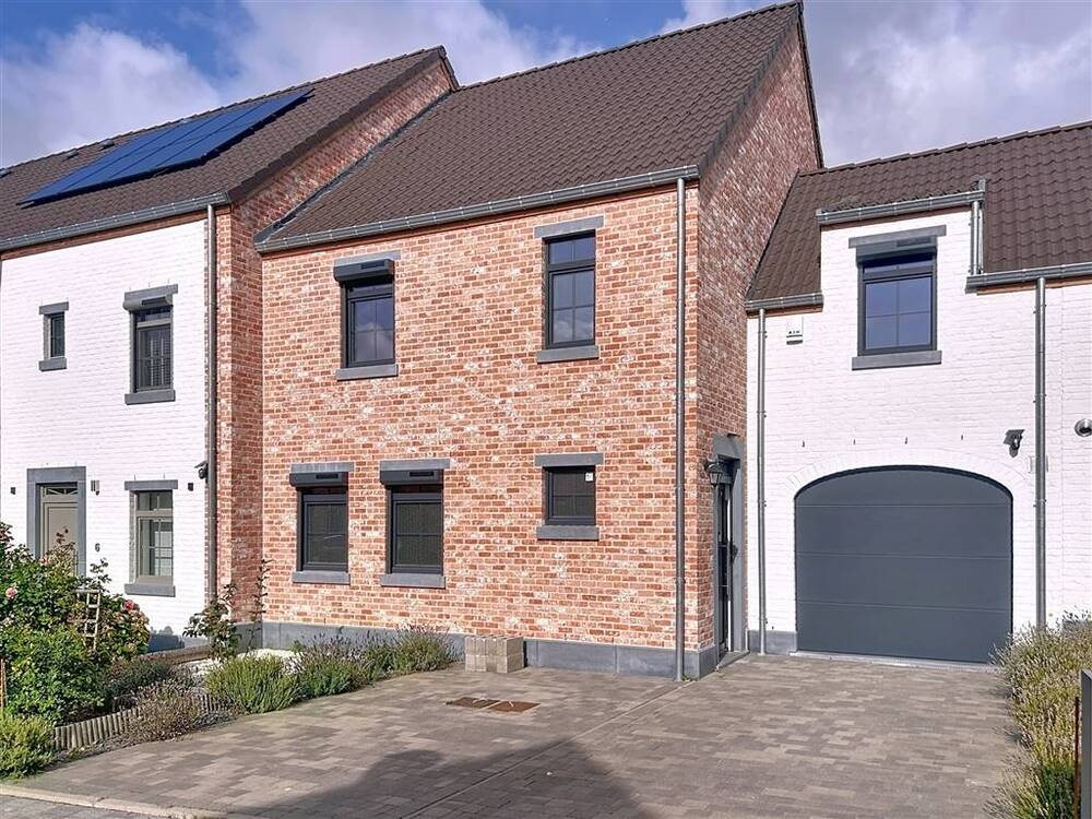 Huis te huur in Geldenaken 1370 1600.00€ 4 slaapkamers 175.00m² - Zoekertje 577250