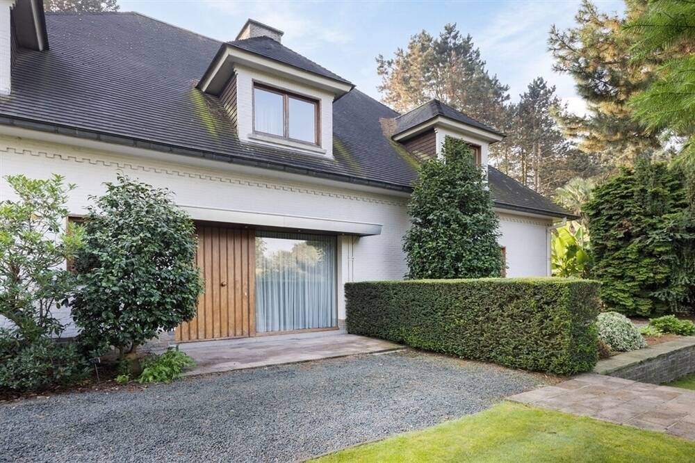 Maison à vendre à Kumtich 3300 710000.00€ 4 chambres 441.00m² - Annonce 577431