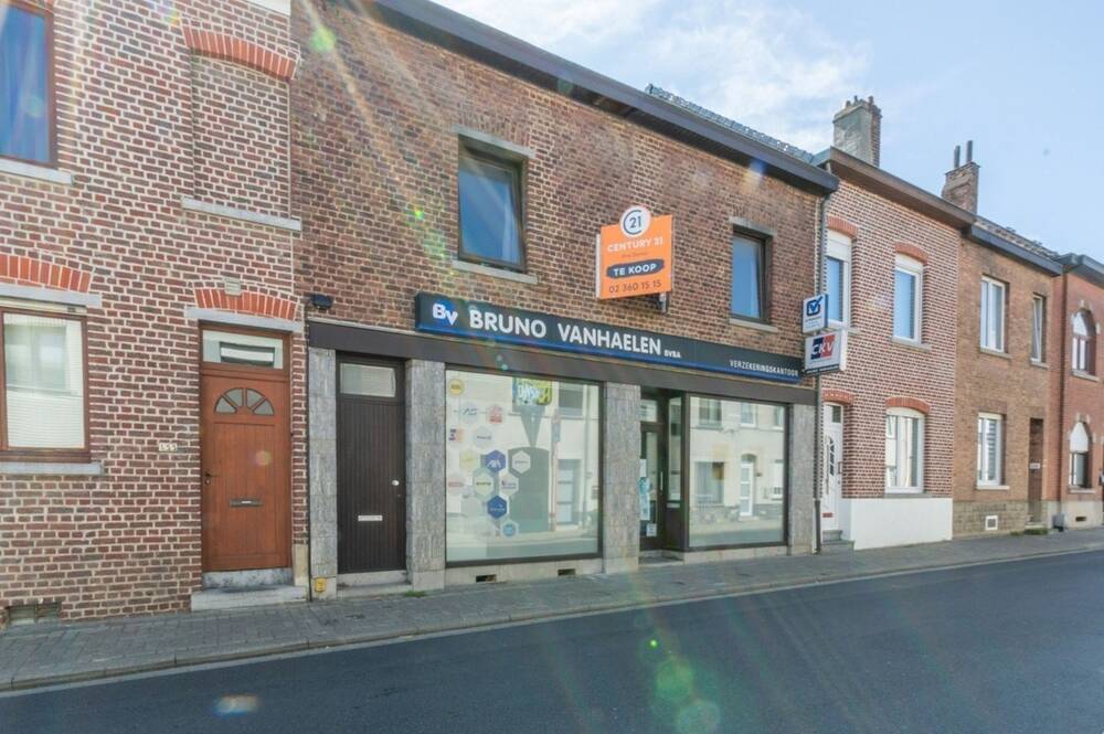 Commerce à vendre à Halle 1500 369000.00€  chambres 190.00m² - Annonce 577853
