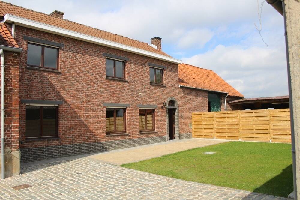 Maison à louer à Merchtem 1785 1200.00€ 3 chambres 185.00m² - Annonce 577837
