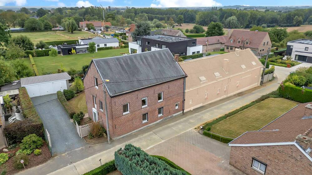 Maison à vendre à Lennik 1750 449000.00€ 5 chambres 336.00m² - Annonce 578112