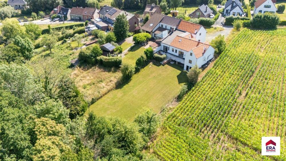 Huis te  koop in Dworp 1653 575000.00€ 5 slaapkamers 285.00m² - Zoekertje 578103