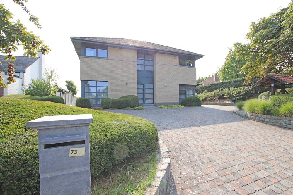 Villa te  huur in Huldenberg 3040 1950.00€ 4 slaapkamers 185.00m² - Zoekertje 579005