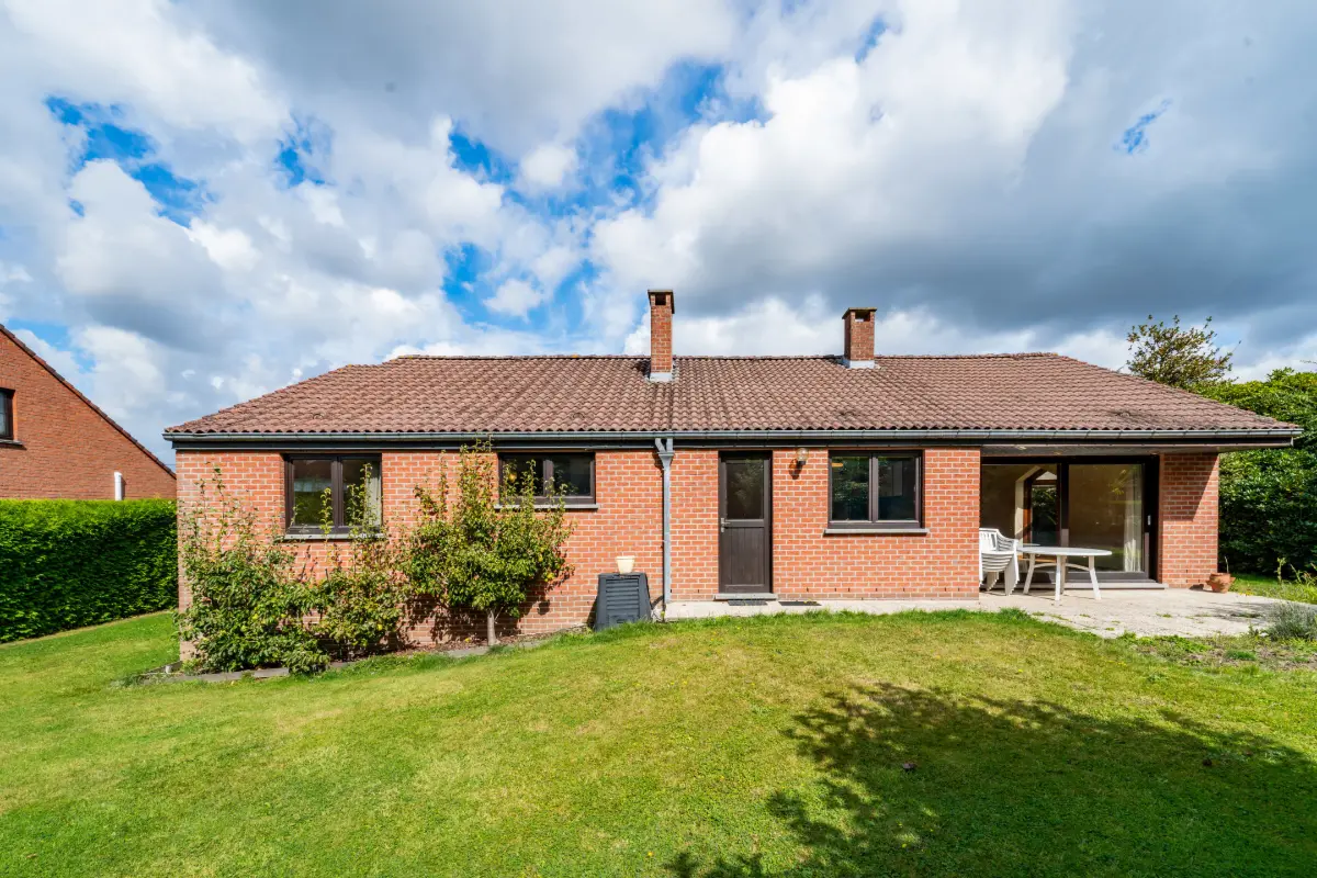 Huis te  koop in Nijvel 1400 400000.00€ 3 slaapkamers 175.00m² - Zoekertje 578830