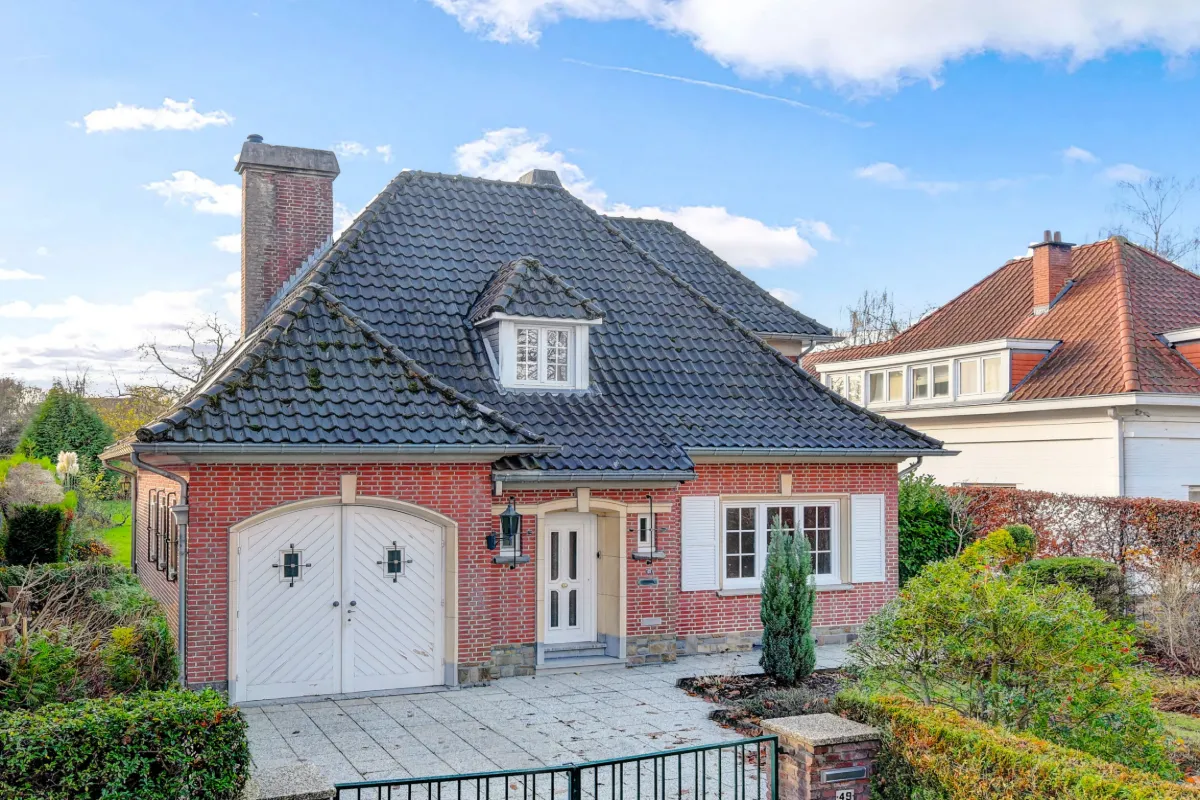 Villa te  koop in Wezembeek-Oppem 1970 745000.00€ 3 slaapkamers 197.00m² - Zoekertje 579210