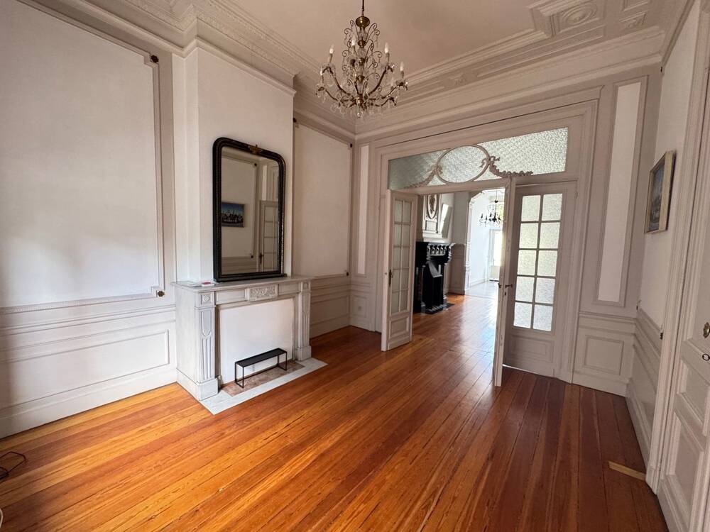 Maison à à Ixelles 1050 3300.00€ 5 chambres 220.00m² - Annonce 579192