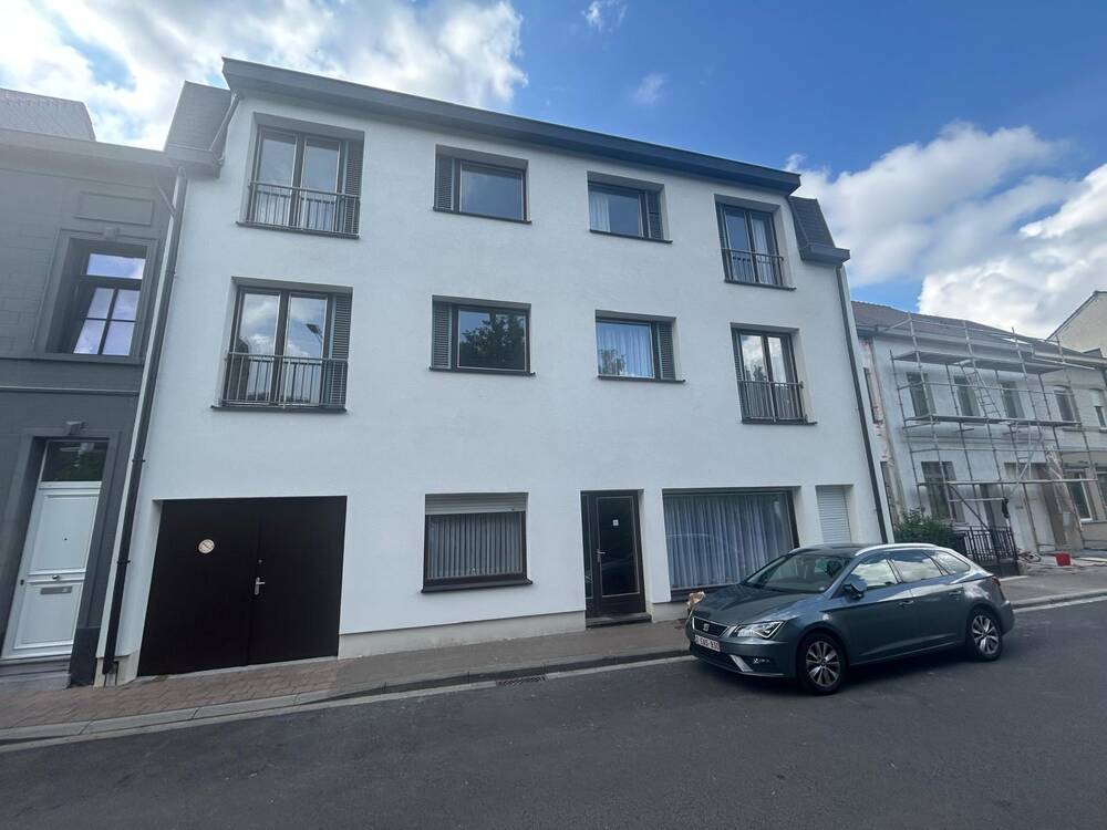 Huis te  koop in Hoeilaart 1560 1390000.00€ 11 slaapkamers 451.00m² - Zoekertje 578411