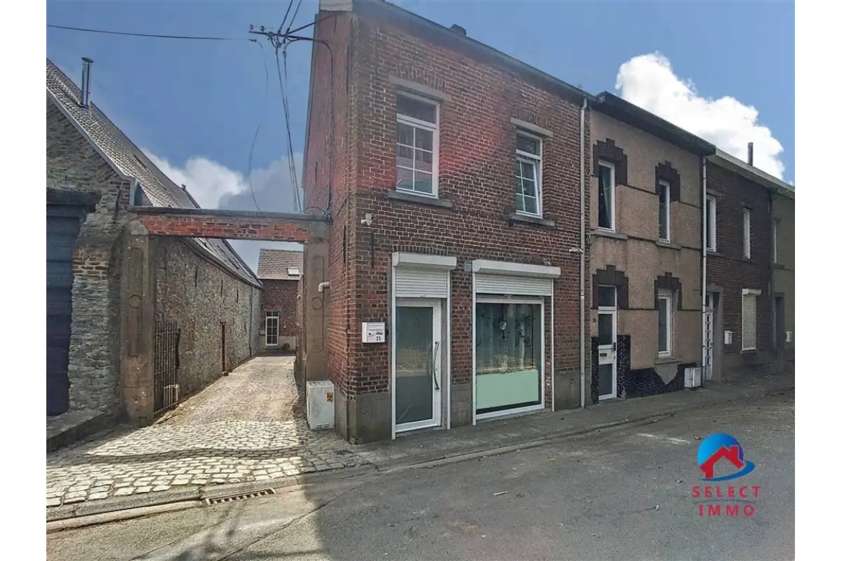 Maison à vendre à Saintes 1480 195000.00€ 2 chambres 108.00m² - Annonce 578893