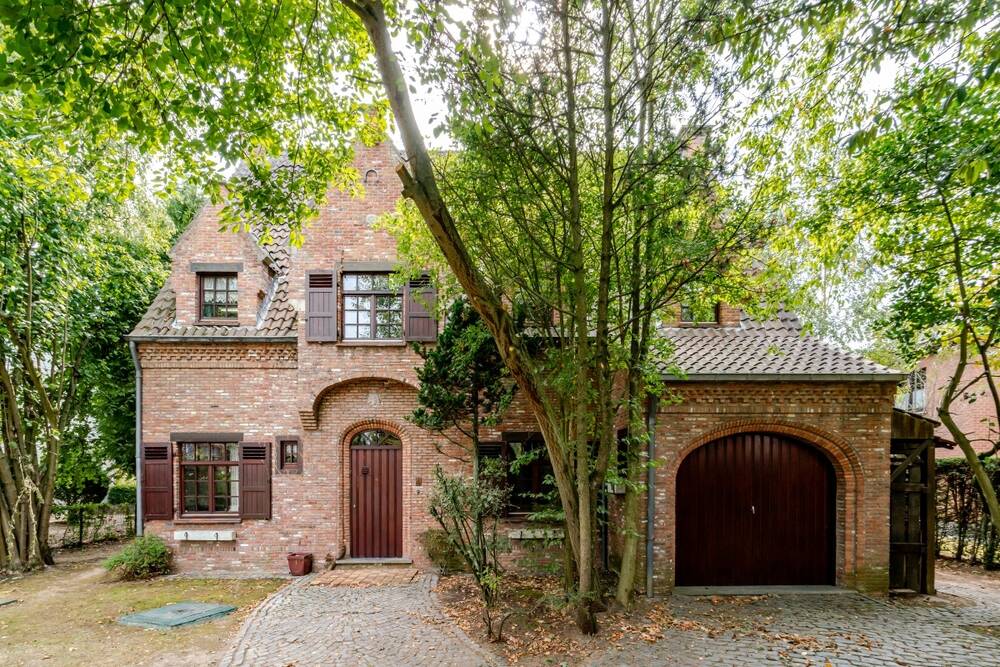 Maison à vendre à Wezembeek-Oppem 1970 745000.00€ 4 chambres 226.00m² - Annonce 580656