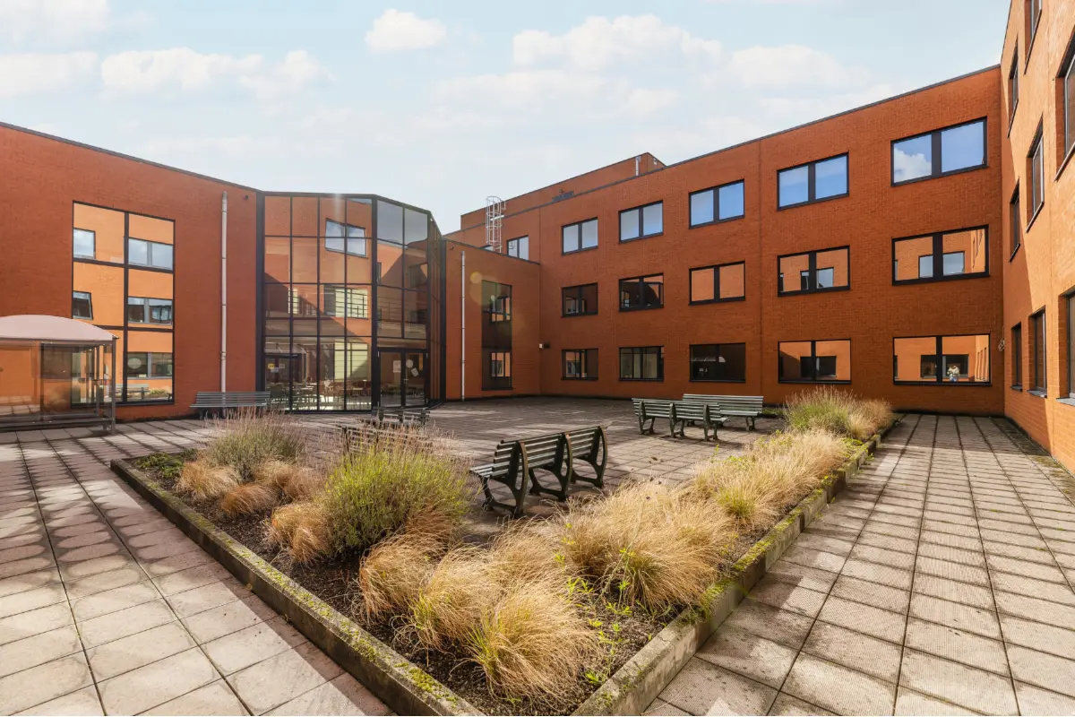 Commerce à louer à Sint-Stevens-Woluwe 1932 14349.00€  chambres 1187.00m² - Annonce 580097