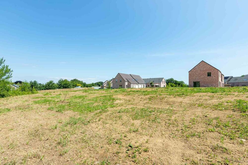 Terrain à bâtir à vendre à Orp-le-Grand 1350 0.00€ chambres m² - Annonce 582333