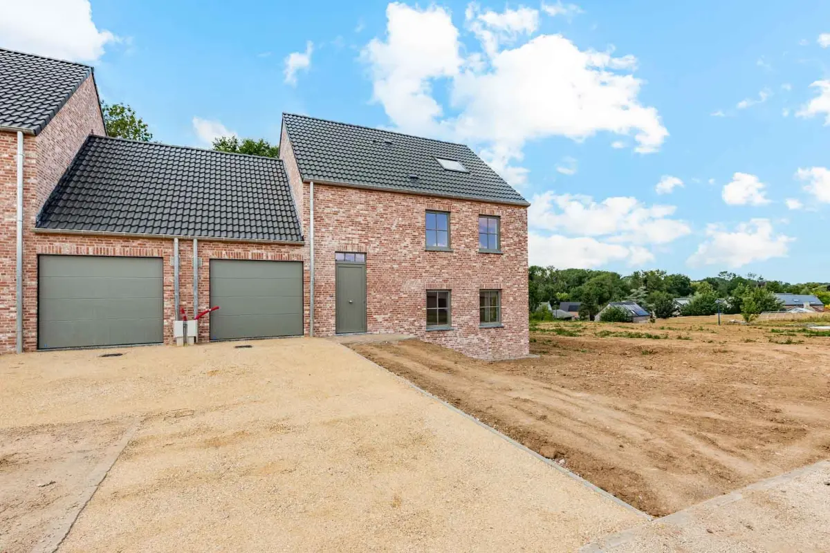 Maison à vendre à Orp-le-Grand 1350 0.00€ 3 chambres 195.00m² - Annonce 582380