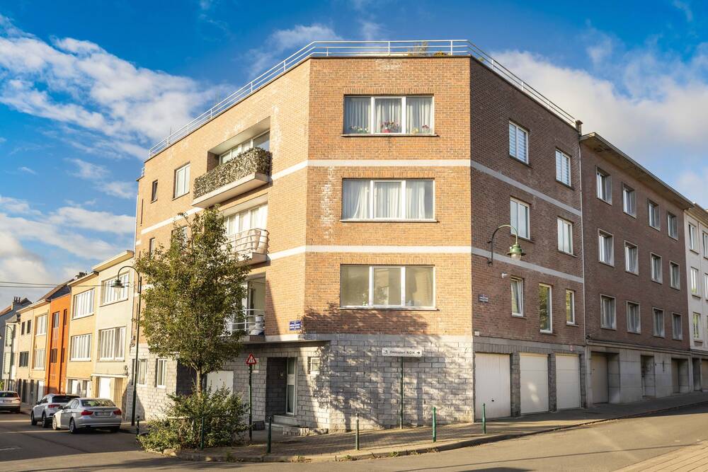 Rez-de-chaussée à  à Neder-Over-Heembeek 1120 215000.00€ 1 chambres 74.00m² - Annonce 582686