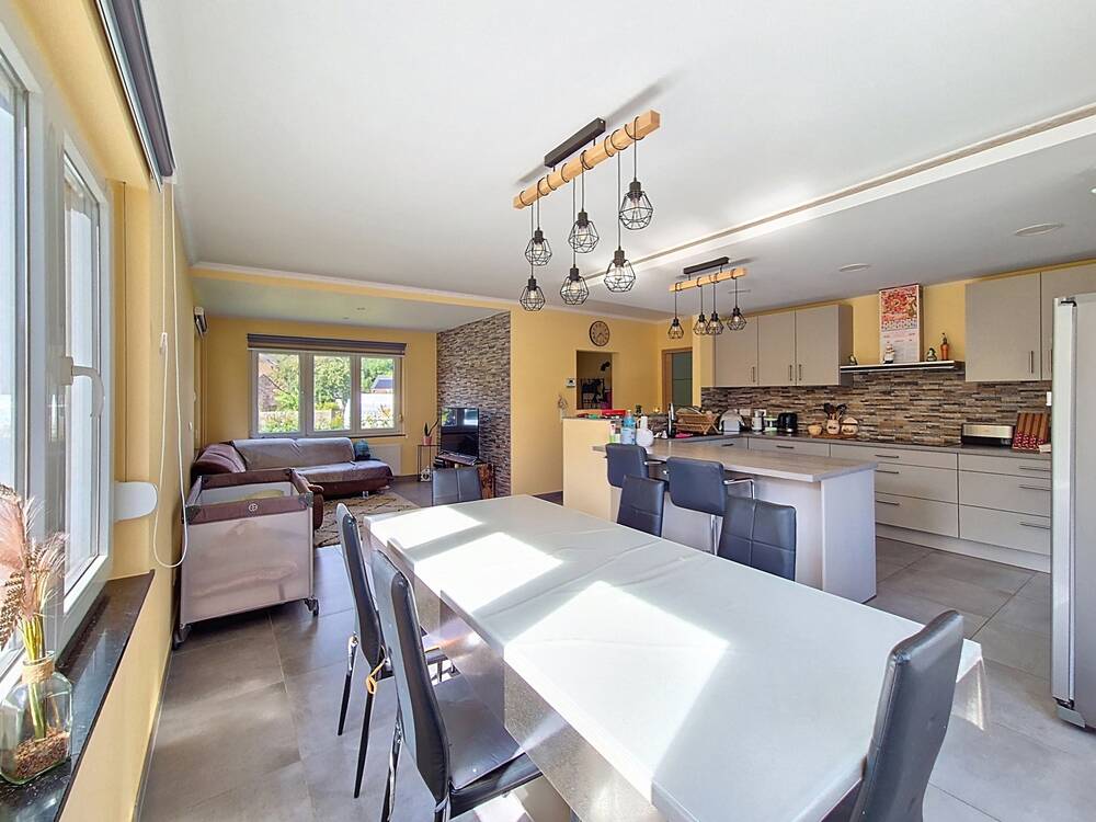 Maison à vendre à Orp-Jauche 1350 375000.00€ 3 chambres 175.00m² - Annonce 582782
