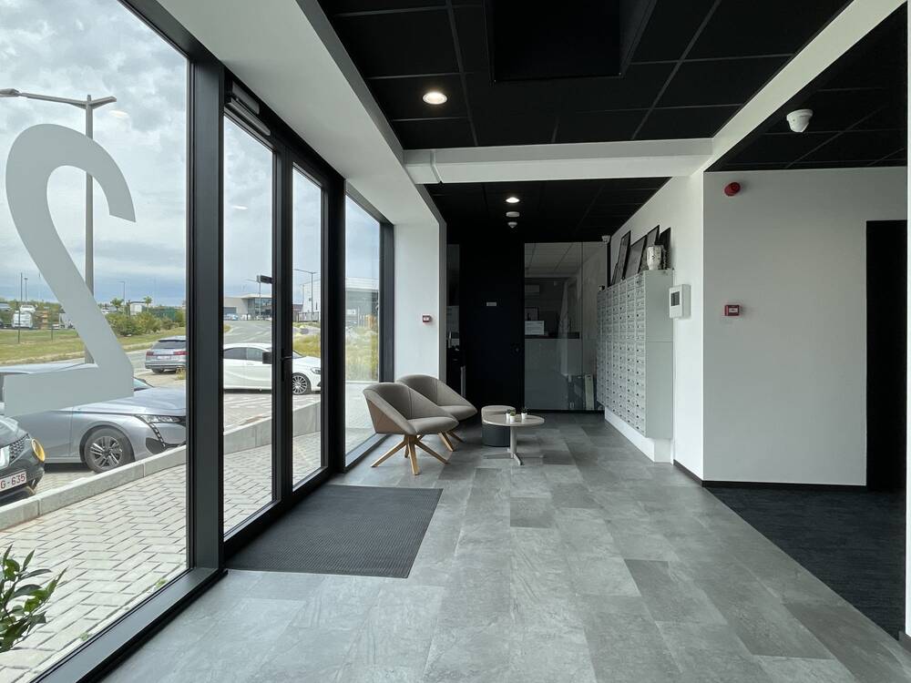 Commerce à  à Jumet 6040 1200.00€  chambres m² - Annonce 581109