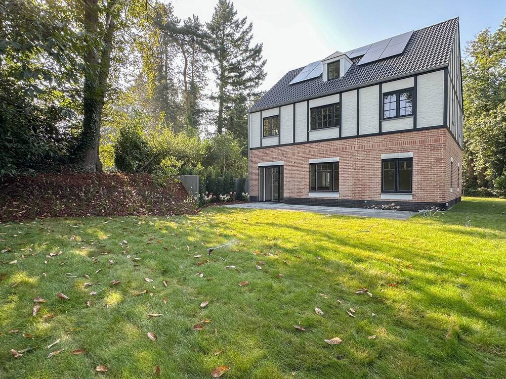 Maison à louer à La Hulpe 1310 2800.00€ 4 chambres 230.00m² - Annonce 581379