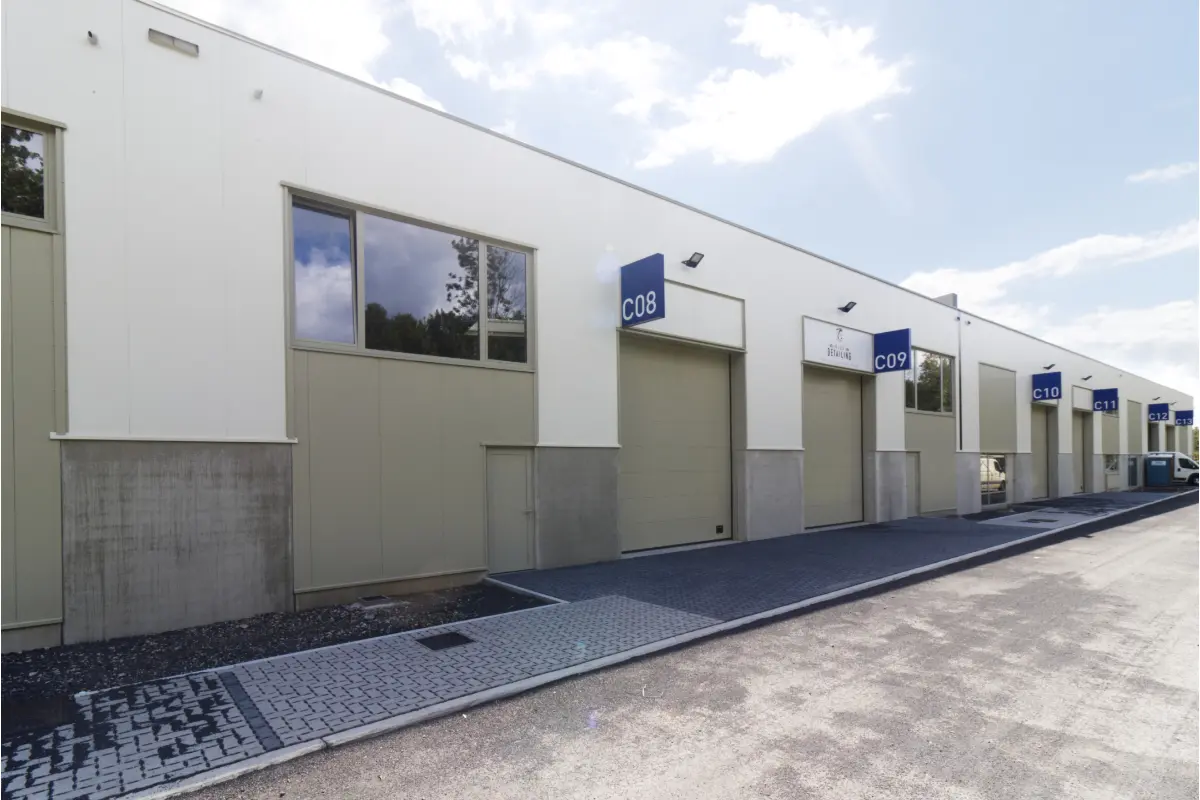 Commerce à louer à Nivelles 1400 2000.00€  chambres 308.00m² - Annonce 582177