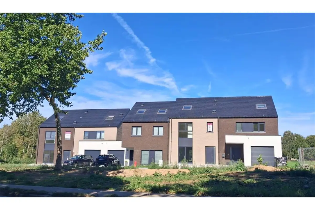 Maison à  à Saint-Symphorien 7030 359000.00€ 3 chambres 196.00m² - Annonce 581458