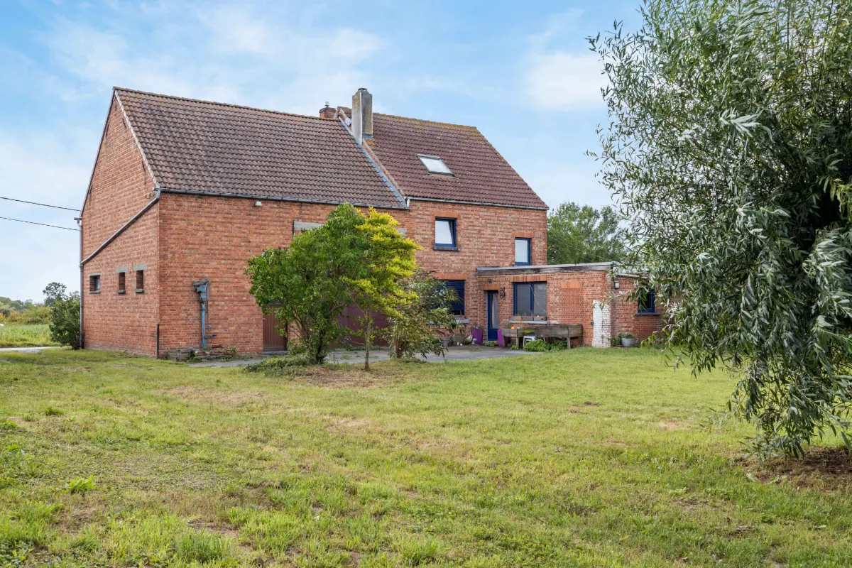 Maison à vendre à Biévène 1547 395000.00€ 3 chambres 188.00m² - Annonce 583822