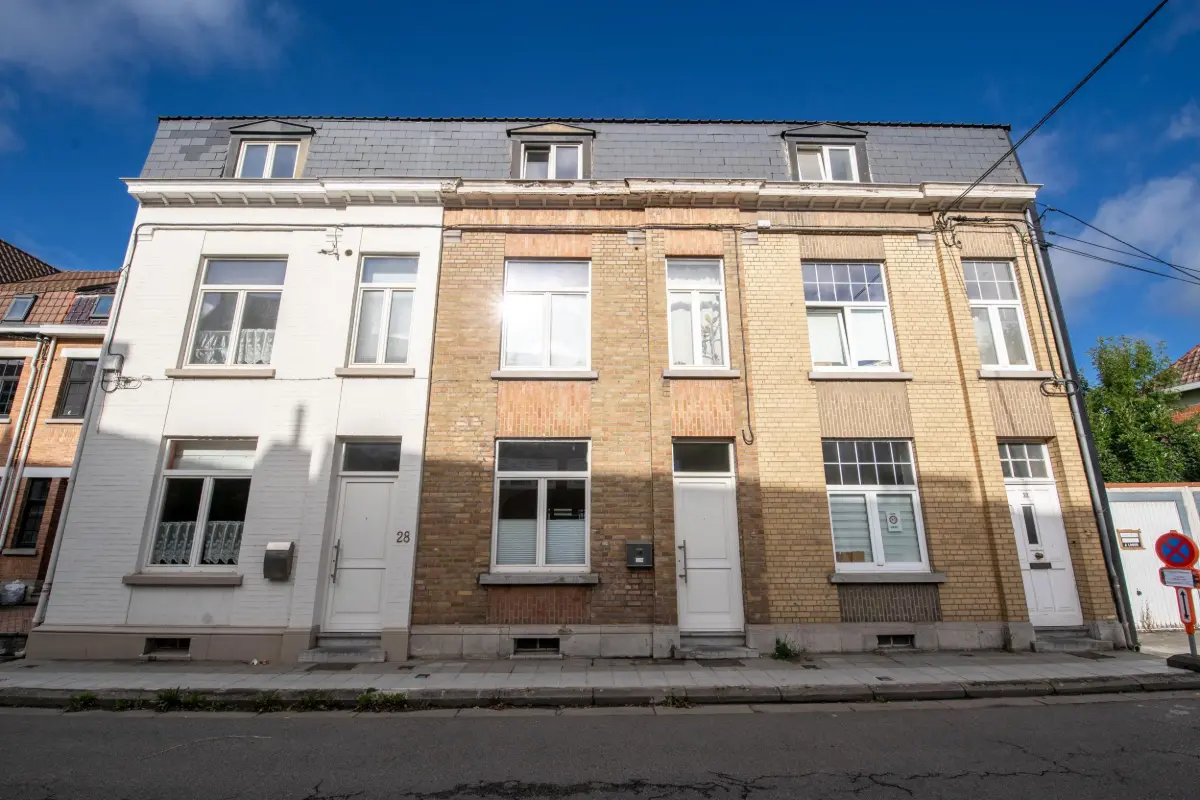 Huis te  koop in Waver 1300 320000.00€ 4 slaapkamers m² - Zoekertje 583388