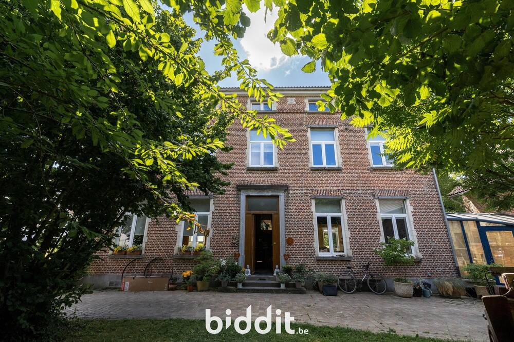 Maison à vendre à Thines 1402 750000.00€ 5 chambres m² - Annonce 586161