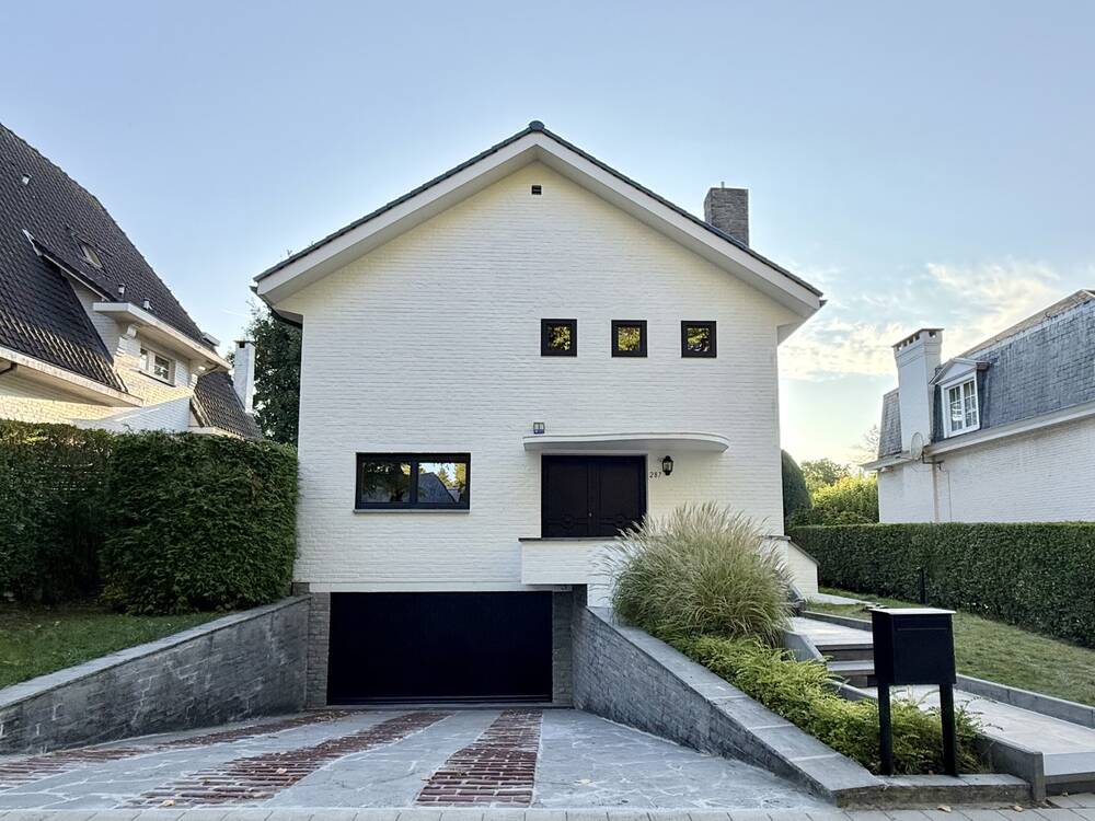 Villa te huur in Kraainem 1950 3400.00€ 4 slaapkamers 195.00m² - Zoekertje 586388