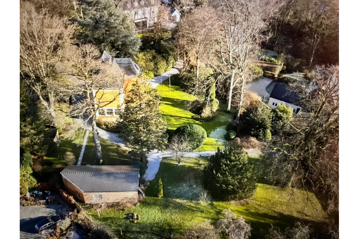 Huis te  huur in Overijse 3090 5700.00€  slaapkamers m² - Zoekertje 585739