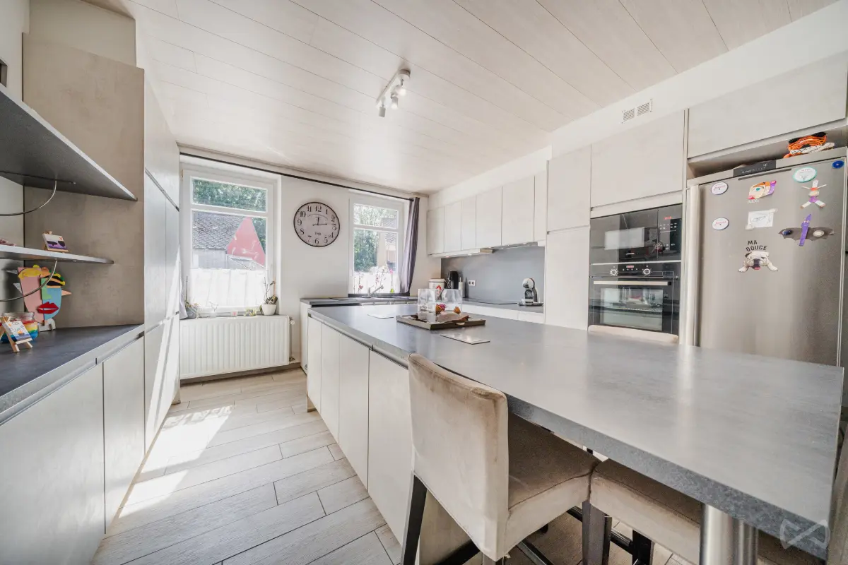 Maison à vendre à Orp-le-Grand 1350 299000.00€ 5 chambres 151.00m² - Annonce 587589