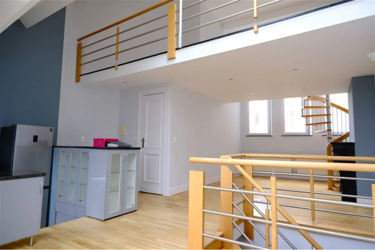 Duplex te  in Brussel 1000 1400.00€ 2 slaapkamers 109.00m² - Zoekertje 587463