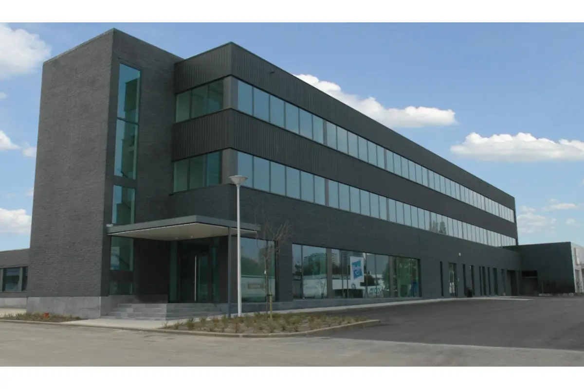 Appartementsgebouw te  koop in Groot-Bijgaarden 1702 4750000.00€  slaapkamers 3750.00m² - Zoekertje 587796